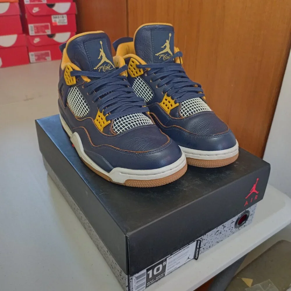 Size 10.5 - Air Jordan 4 Retro Dunk From Above OG box excellent condition - Picture 4 of 13